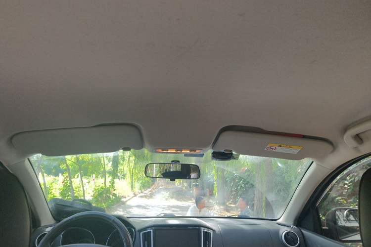 Used Venucia T70 2015 1.6L Manual Ruixing Edition Headliner