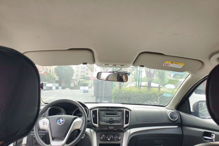 Used Venucia T70 2015 2.0L CVT Smart Choice Edition Headliner