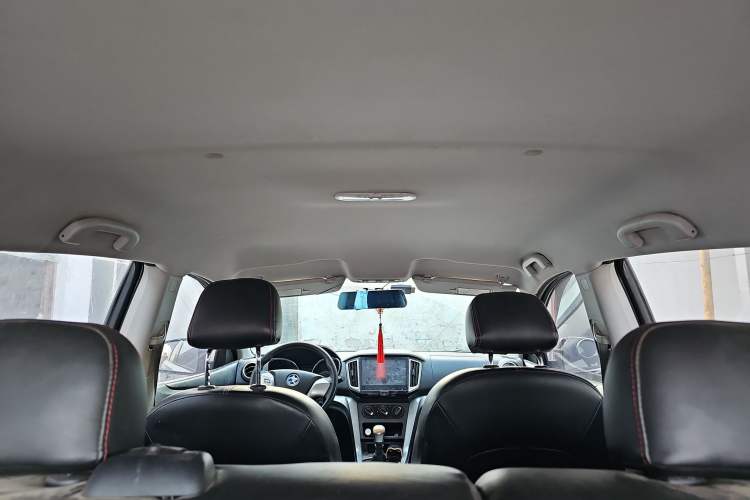 Used Venucia T70 2015 2.0L Manual RuiQu Version Headliner