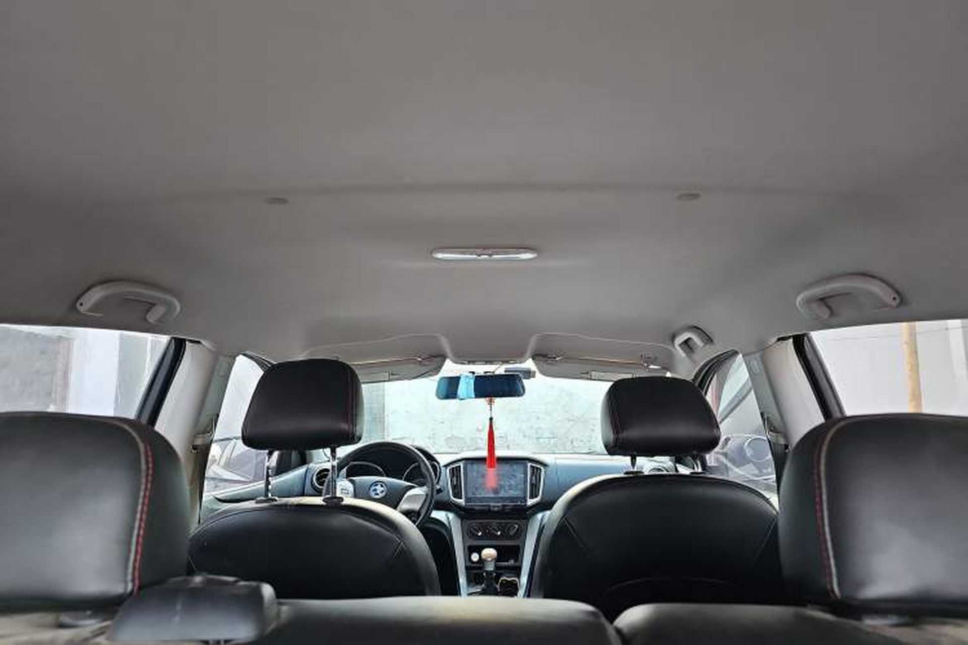 Used Venucia T70 2015 2.0L Manual RuiQu Version Headliner
