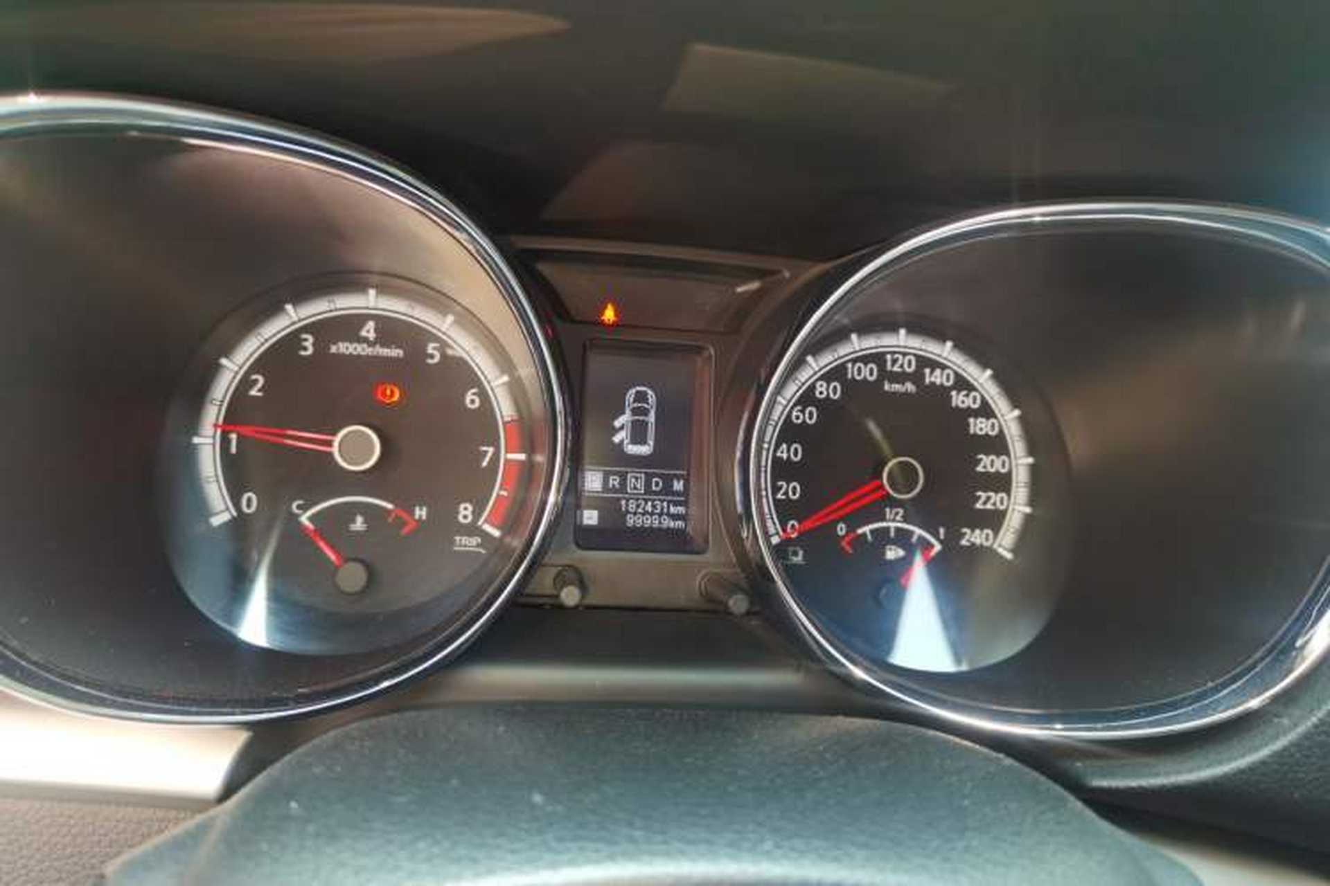 Used Venucia T70 2015 2.0L CVT Smart Choice Edition Instrument Cluster