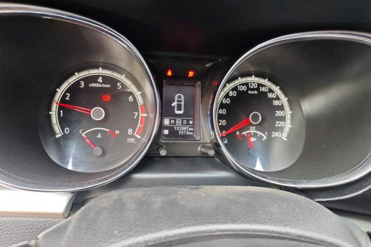 Used Venucia T70 2015 2.0L CVT Smart Edition Instrument Cluster