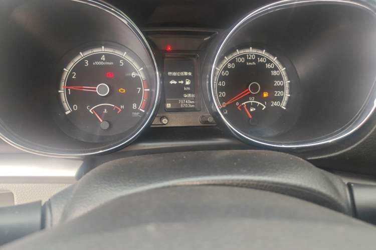 Used Venucia T70 2015 2.0L Manual RuiQu Version Instrument Cluster