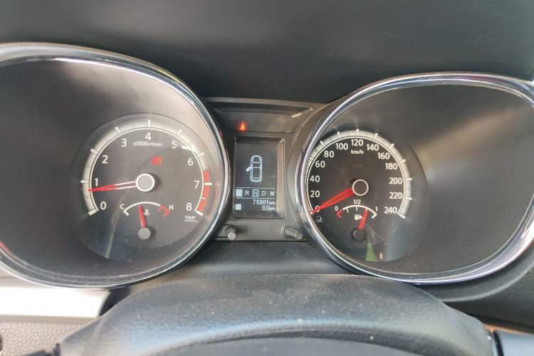 Used Venucia T70 2015 2.0L CVT Smart Choice Edition Instrument Cluster