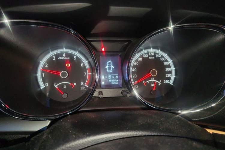 Used Venucia T70 2015 2.0L CVT Smart Choice Edition Instrument Cluster