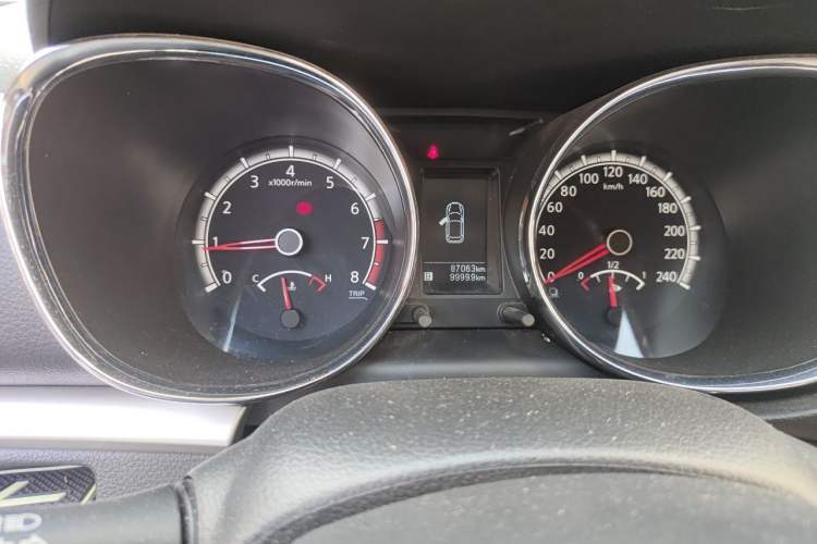 Used Venucia T70 2015 2.0L Manual RuiXiang Edition Instrument Cluster