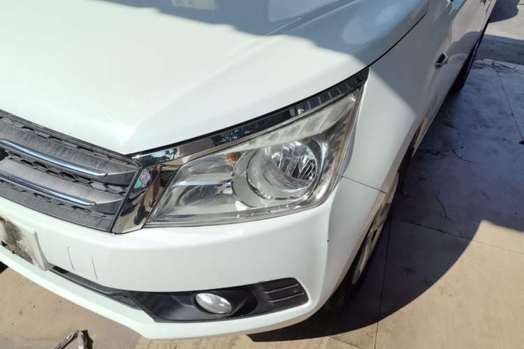 Used Venucia T70 2015 1.6L Manual Ruixing Edition Left Front Headlight