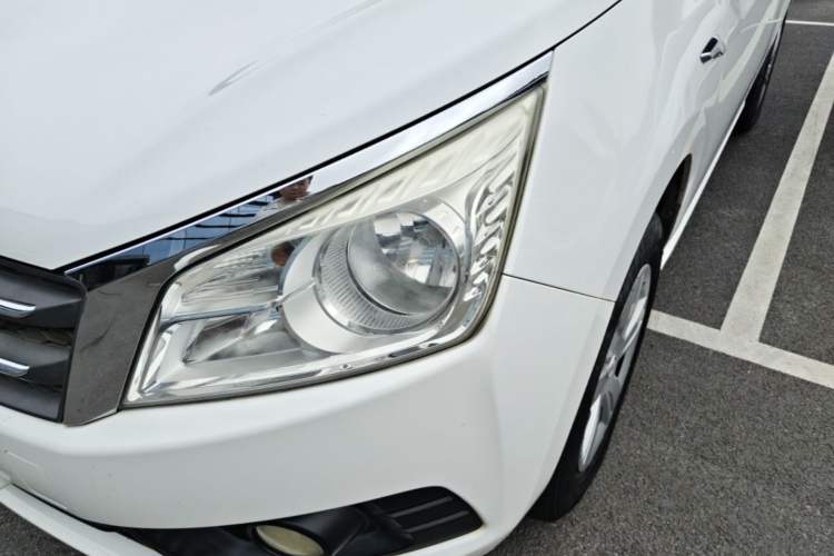 Used Venucia T70 2015 1.6L Manual Ruixing Edition Left Front Headlight