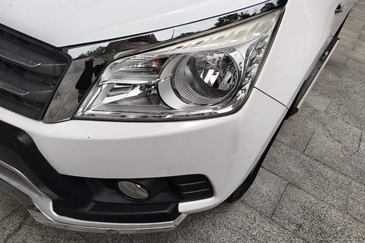 Used Venucia T70 2015 2.0L Manual RuiQu Version Left Front Headlight