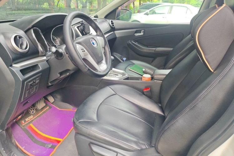 Used Venucia T70 2015 2.0L CVT Smart Edition Left Front Seat