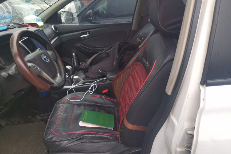 Used Venucia T70 2015 2.0L Manual RuiQu Version Left Front Seat