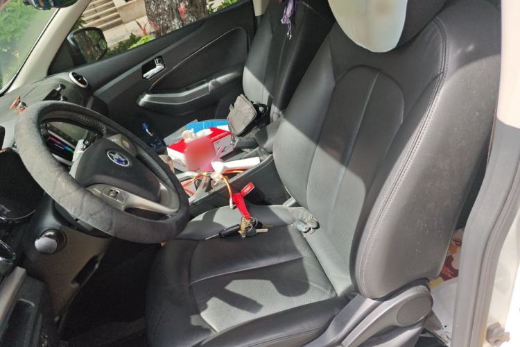 Used Venucia T70 2015 2.0L Manual RuiXiang Edition Left Front Seat