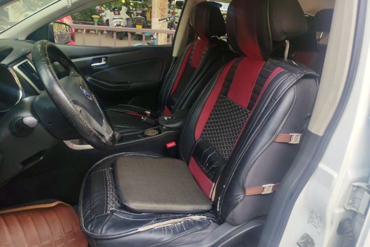 Used Venucia T70 2015 1.6L Manual Ruixing Edition Left Front Seat