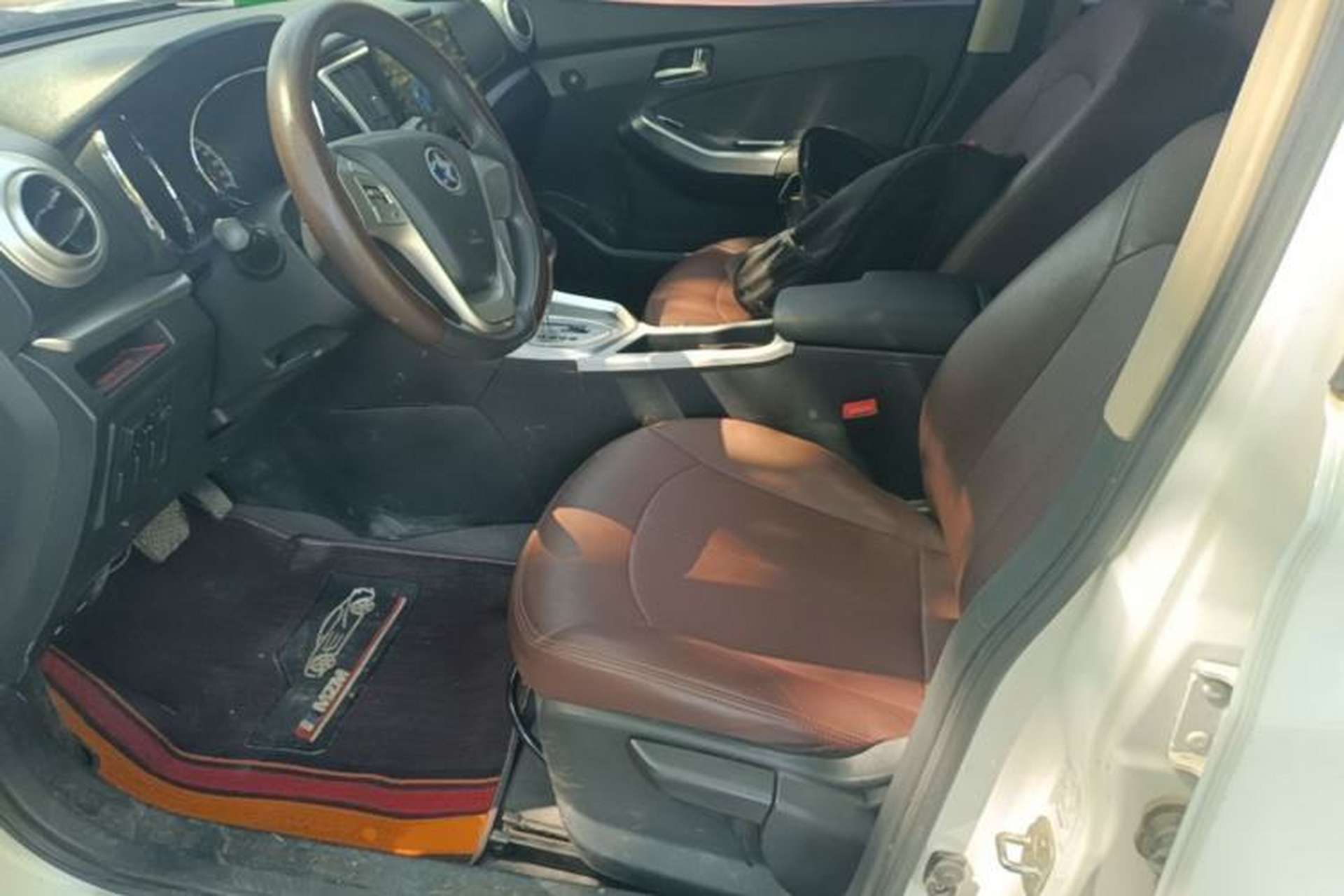 Used Venucia T70 2015 2.0L CVT Smart Choice Edition Left Front Seat