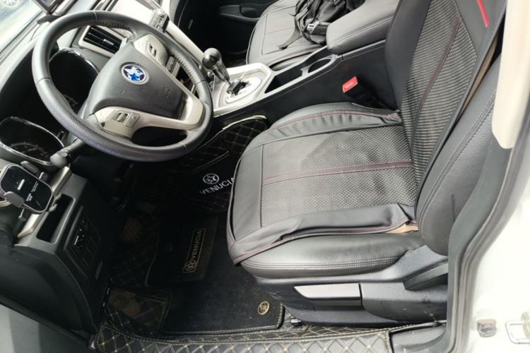 Used Venucia T70 2015 2.0L CVT Smart Edition Left Front Seat