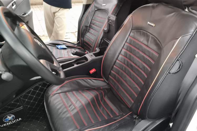 Used Venucia T70 2015 1.6L Manual Ruixing Edition Left Front Seat