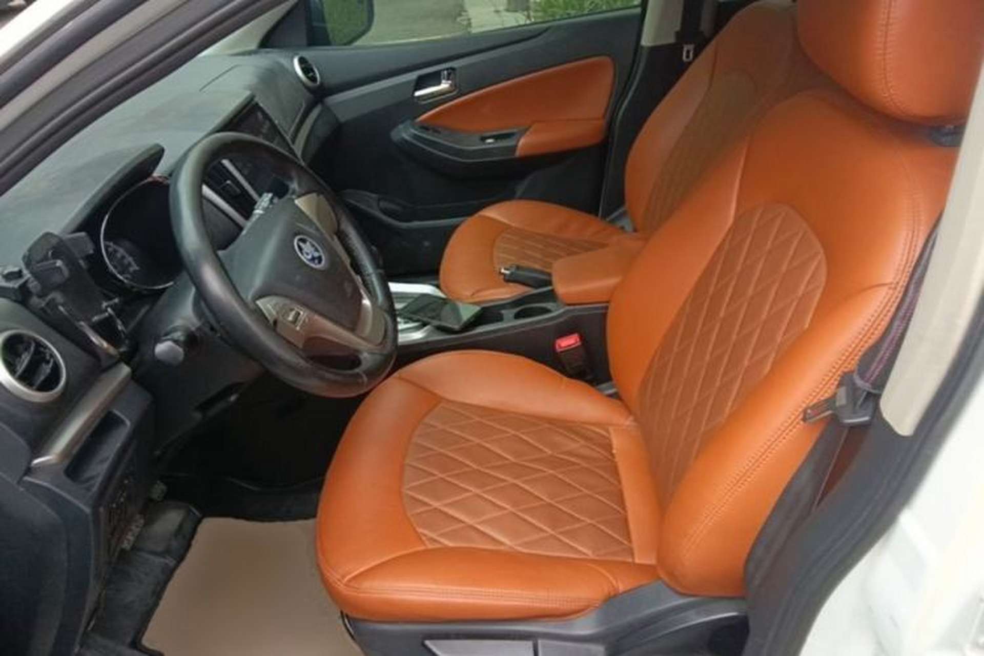 Used Venucia T70 2015 2.0L CVT Smart Choice Edition Left Front Seat