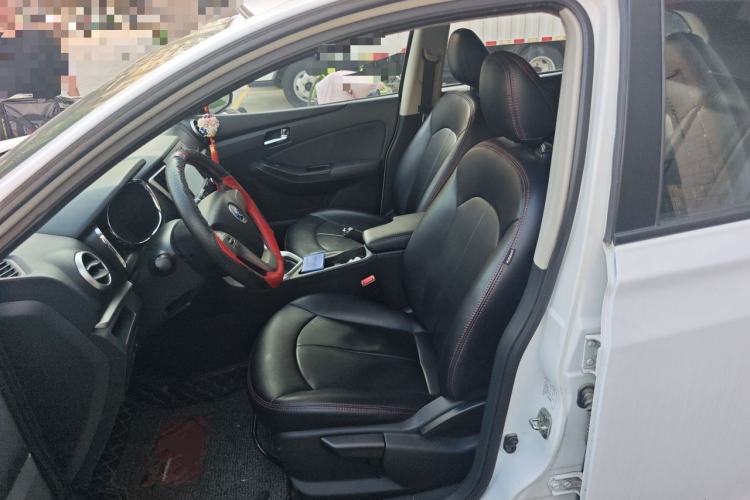 Used Venucia T70 2015 2.0L Manual RuiQu Version Left Front Seat