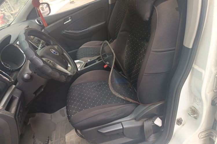 Used Venucia T70 2015 2.0L CVT Smart Choice Edition Left Front Seat