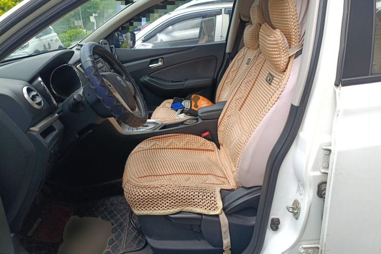 Used Venucia T70 2015 2.0L CVT Smart Choice Edition Left Front Seat