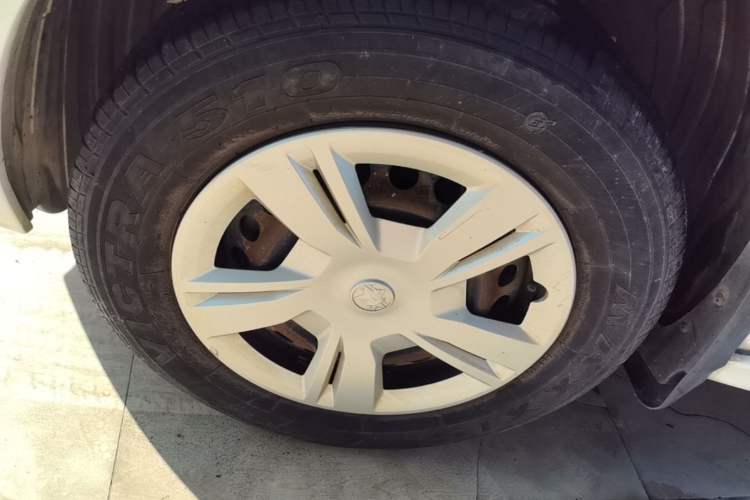 Used Venucia T70 2015 1.6L Manual Ruixing Edition Left Front Wheel Hub