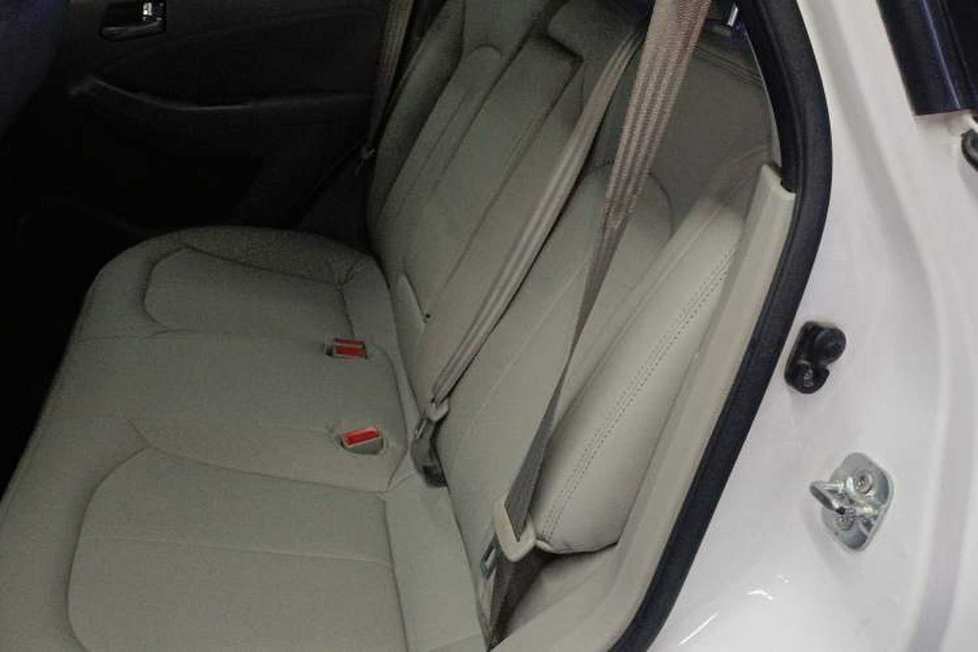 Used Venucia T70 2015 2.0L CVT Smart Choice Edition Left Rear Seat