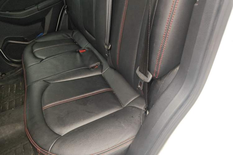 Used Venucia T70 2015 2.0L Manual RuiQu Version Left Rear Seat