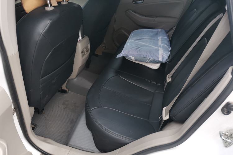 Used Venucia T70 2015 2.0L CVT Smart Edition Left Rear Seat
