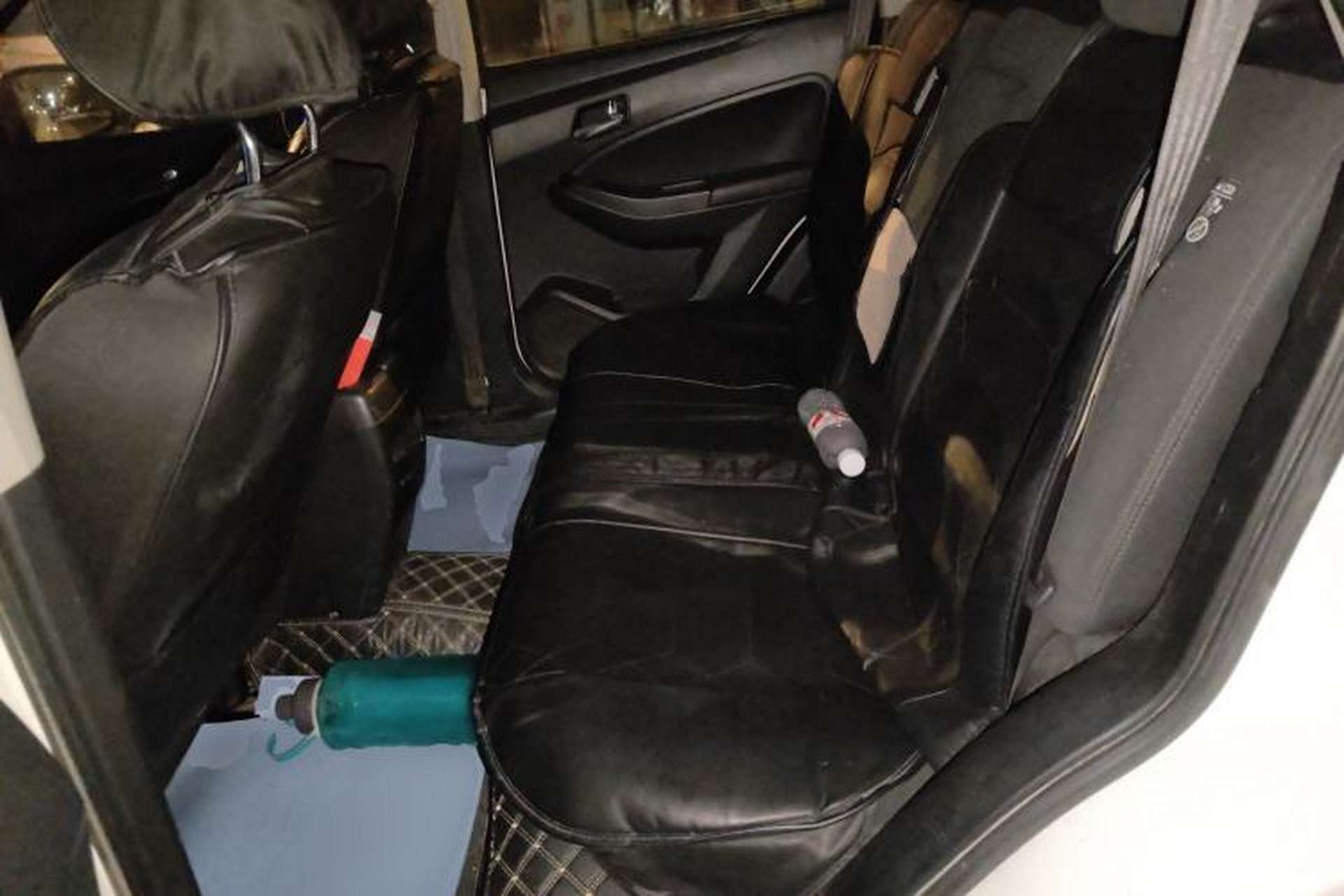 Used Venucia T70 2015 2.0L CVT Smart Choice Edition Left Rear Seat