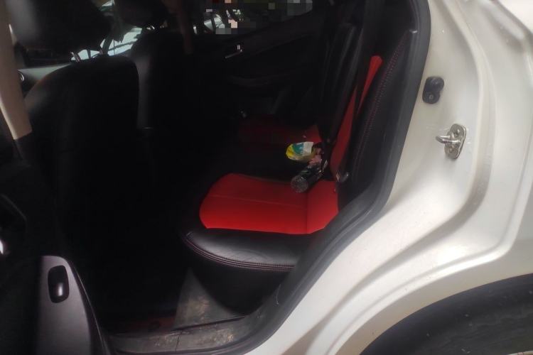 Used Venucia T70 2015 2.0L CVT Smart Choice Edition Left Rear Seat