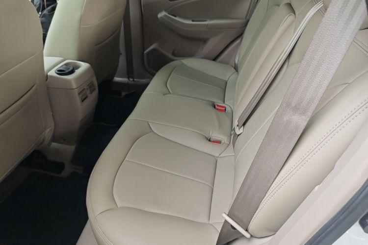Used Venucia T70 2015 2.0L CVT Smart Edition Left Rear Seat