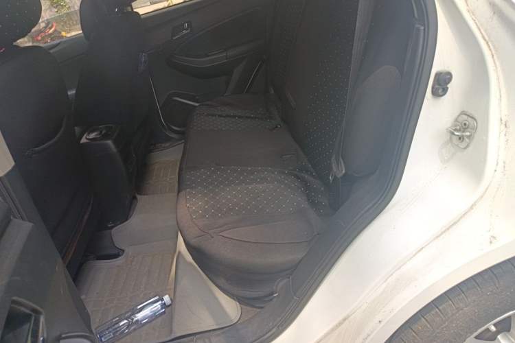 Used Venucia T70 2015 2.0L CVT Smart Choice Edition Left Rear Seat