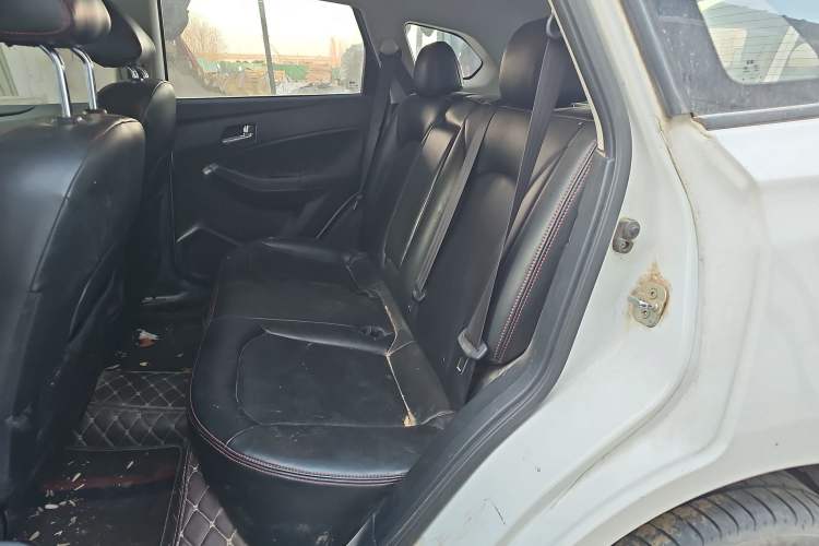 Used Venucia T70 2015 2.0L Manual RuiQu Version Left Rear Seat
