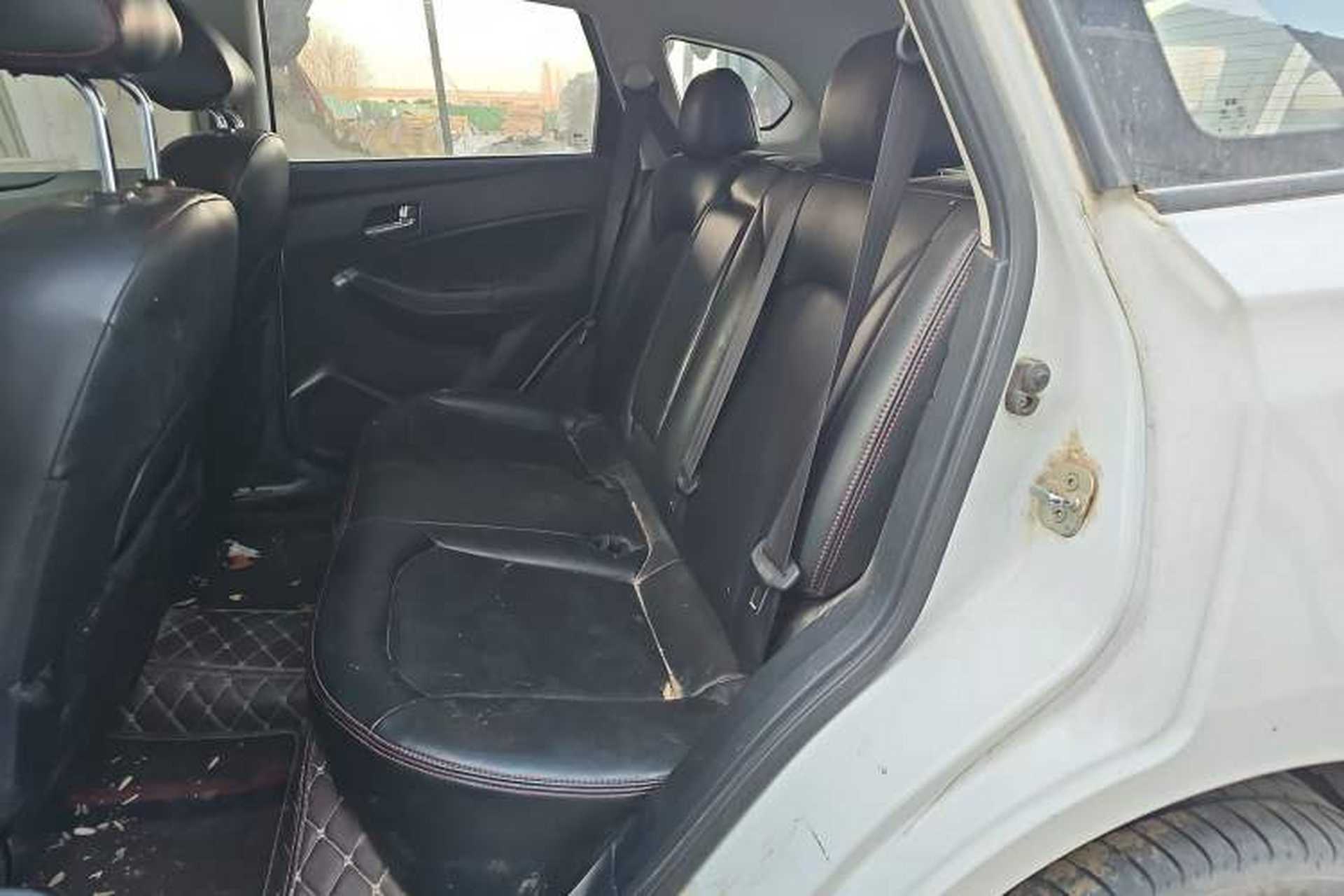 Used Venucia T70 2015 2.0L Manual RuiQu Version Left Rear Seat