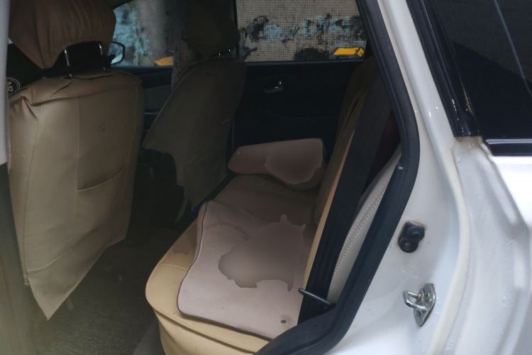Used Venucia T70 2015 2.0L CVT Smart Edition Left Rear Seat