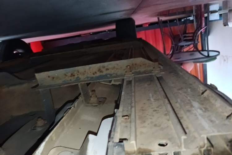 Used Venucia T70 2015 1.6L Manual Ruixing Edition Left Side Sill
