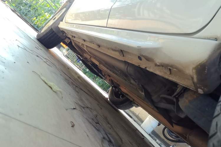 Used Venucia T70 2015 1.6L Manual Ruixing Edition Left Side Sill