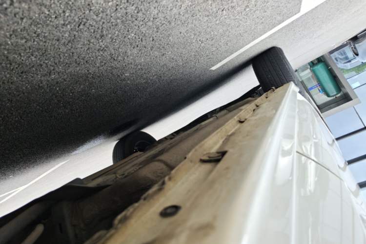 Used Venucia T70 2015 1.6L Manual Ruixing Edition Left Side Sill