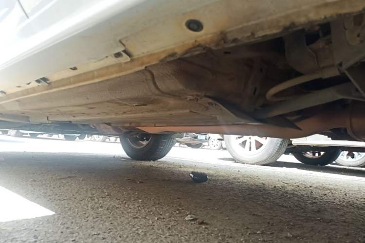 Used Venucia T70 2015 2.0L CVT Smart Choice Edition Left Side Sill