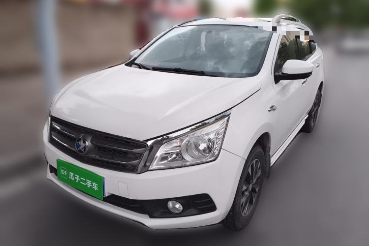 Used Venucia T70 2015 1.6L Manual Ruixing Edition Guazi used car, China used car export, Used car for sale, Used  cars, Cheapest cars for sale