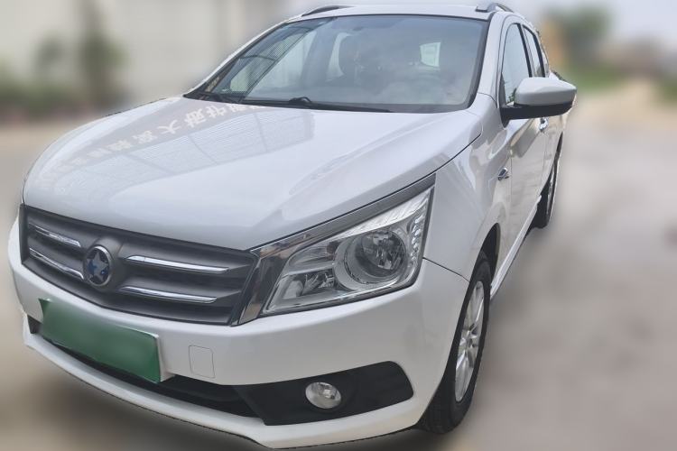 Used Venucia T70 2015 2.0L CVT Smart Choice Edition Guazi used car, China used car export, Used car for sale, Used  cars, Cheapest cars for sale