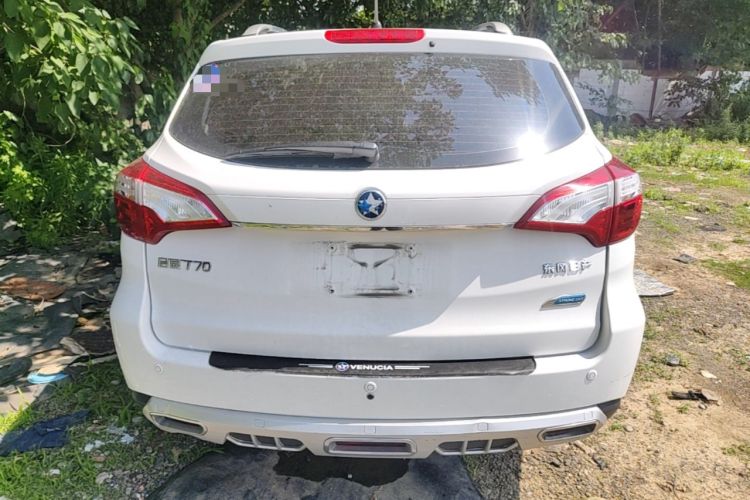 Used Venucia T70 2015 2.0L CVT Smart Choice Edition Rear