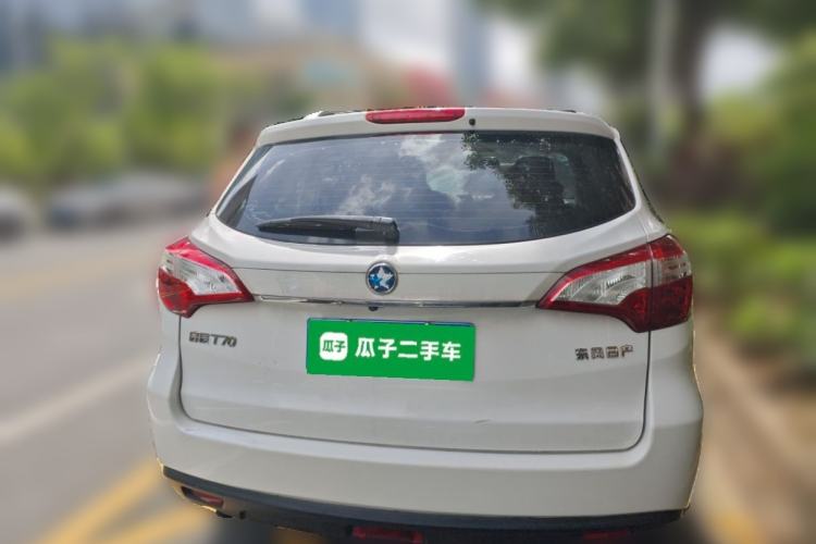 Used Venucia T70 2015 2.0L Manual RuiXiang Edition Rear