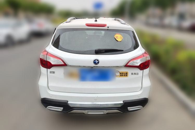 Used Venucia T70 2015 2.0L CVT Smart Choice Edition Rear