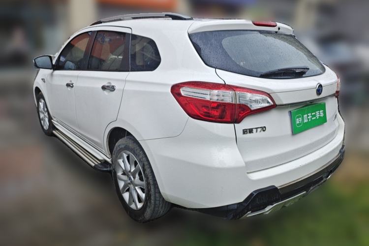 Used Venucia T70 2015 2.0L CVT Smart Edition Rear Left 45 Deg