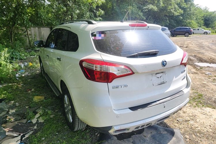 Used Venucia T70 2015 2.0L CVT Smart Choice Edition Rear Left 45 Deg