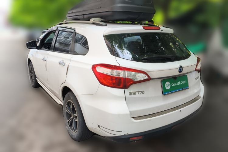 Used Venucia T70 2015 1.6L Manual Ruixing Edition Rear Left 45 Deg