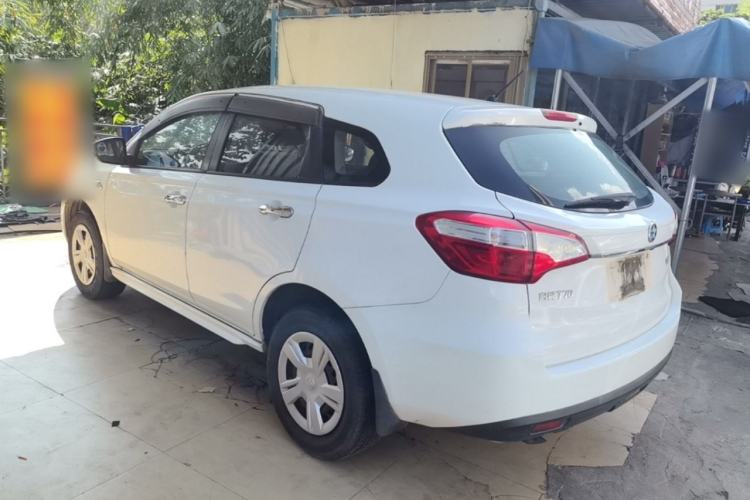 Used Venucia T70 2015 1.6L Manual Ruixing Edition Rear Left 45 Deg