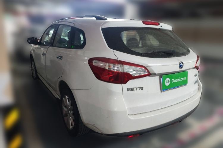 Used Venucia T70 2015 2.0L CVT Smart Edition Rear Left 45 Deg