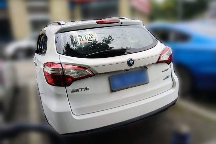 Used Venucia T70 2015 2.0L CVT Smart Edition Rear Left 45 Deg